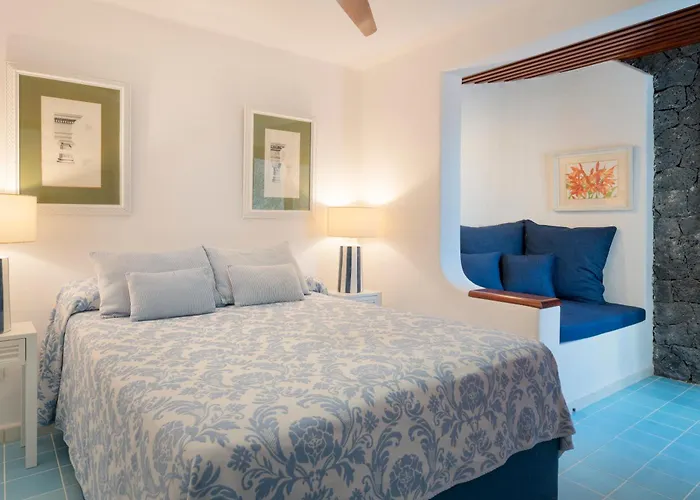 Вилла Luxury Sea Front Caleton 40 Пуэрто дель Кармен