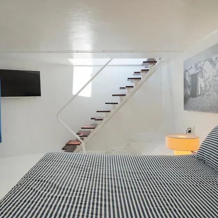 Luxury Sea Front Caleton 40 فيلة *