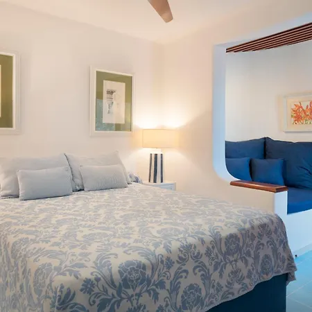 فيلة Luxury Sea Front Caleton 40 بويرتو ذيل كارمين